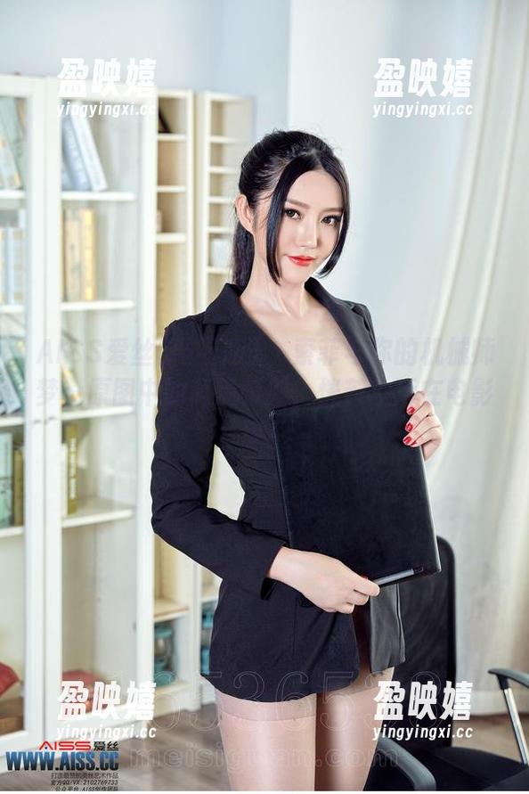 AISS爱丝(钻石版) - 索菲与你的机械师梦：原图中的高清瞬间，恍若生活在电影里！