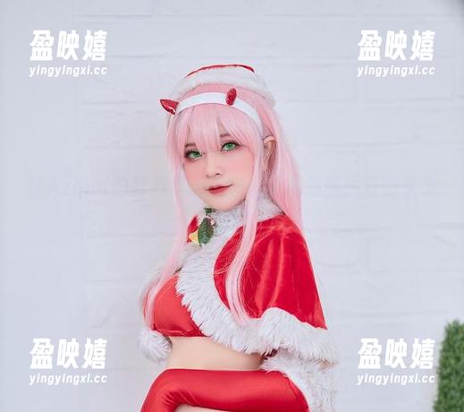 在Azami的制服里流连忘返，精选图片等你来发现哦！