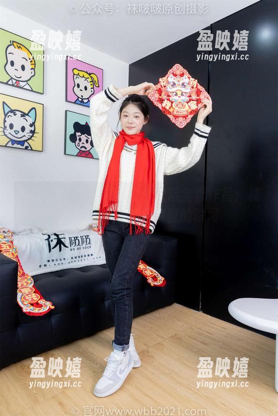 BoBoSocks袜啵啵-雪糕 BoBoSocks袜啵啵 - 雪糕全套作品:裸足写真,短暂又甜蜜的瞬间