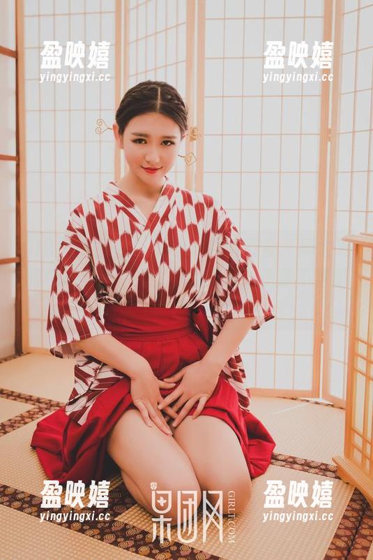 GIRLT果团网 - 护士风格大变身，周大萌图包里全是‘护士’的日常！资源不容错过！