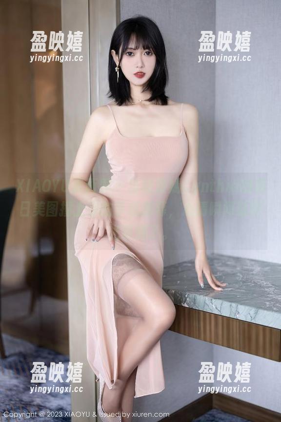 XIAOYU语画界 - 当杨紫嫣Cynthia的夏日美图撞上你的手机屏幕，心情瞬间就阳光明媚了。