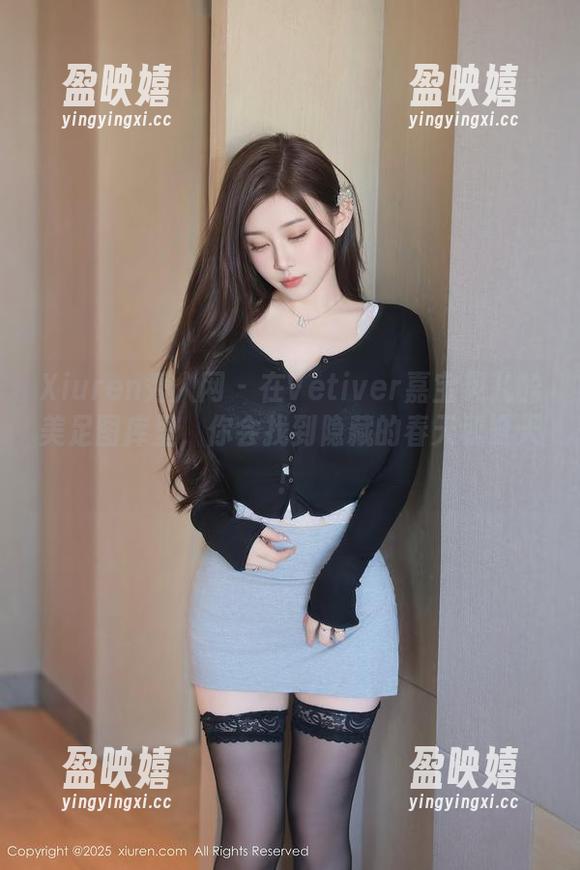 Xiuren秀人网 - 在Vetiver嘉宝贝儿的美足图库里，你会找到隐藏的春天和夏天！