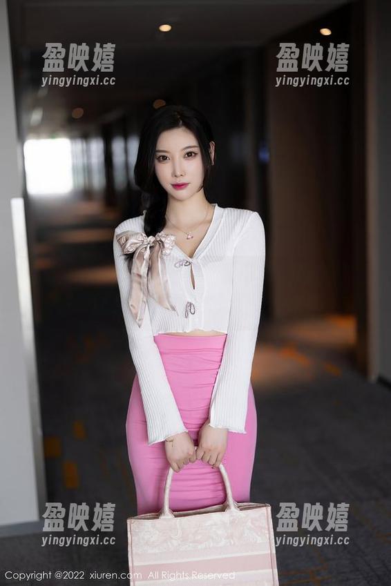 Xiuren秀人网-z杯悠悠 Xiuren秀人网 - z杯悠悠带你看私房美足图集,足下风情无人能敌