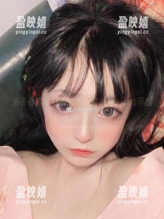 佳佳好难啊 来看看佳佳好难啊和她的灰丝,cos界的美图神作!