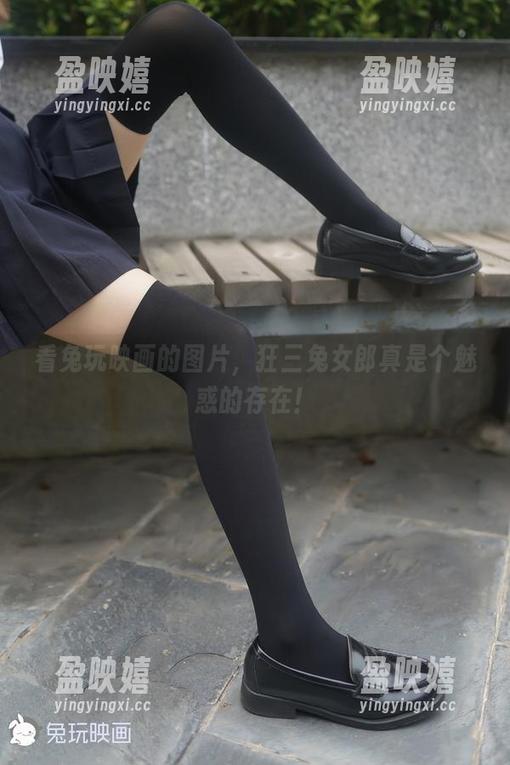 看兔玩映画的图片，狂三兔女郎真是个魅惑的存在！