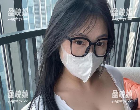 可爱的肉巴 微密圈 - 可爱的肉巴的黑色丁字裤最新力作:分享她如何轻松驾驭每一个角度!