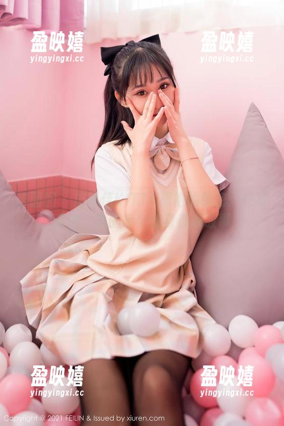 嗲囡囡-施忆佳KITTY 嗲囡囡 - 施忆佳KITTY旗袍的秘密:在写真中,她的每个转身都有故事