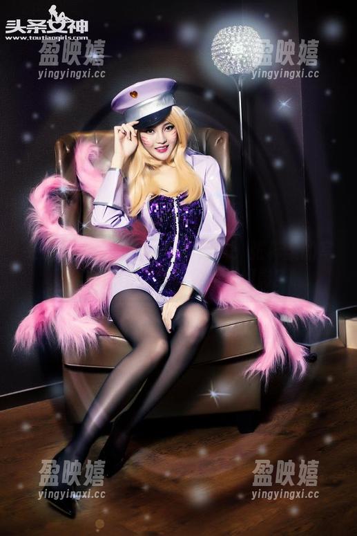 头条女神 - 透过镜头看修女：张梓柔的写真集原图，是真实还是幻影？