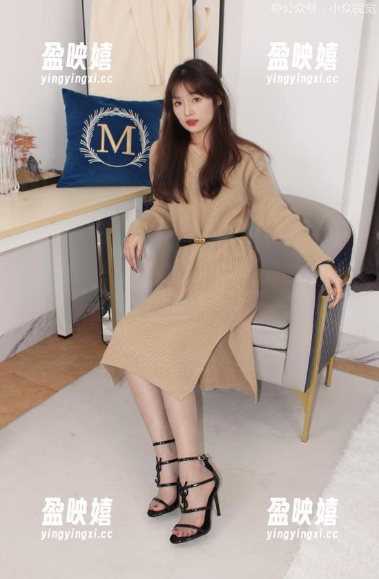 小众视觉 - 想看的职业装！婷婷的无圣光套图让你目不转睛