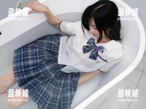 要怎么穿？少女秩序可爱蝴蝶结过膝袜写真带你进入奇妙幻想