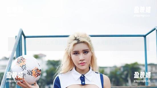 尤物馆 - Cris_卓娅祺的少女写真合集，满满都是舔屏的理由！