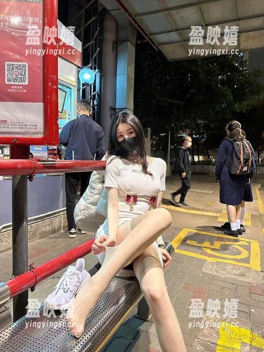 微密圈 - 是小逗逗的奇特旅拍：照片合集，跟随她的镜头走