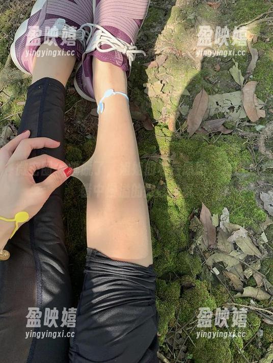 微密圈 - 桃脱了，姐姐的私房原图，光影交错中漫溢的微妙气氛