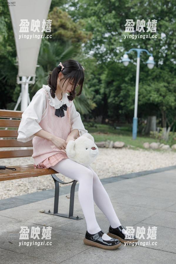 白丝女仆的眼镜背后，森萝财团的美图酸爽来袭！