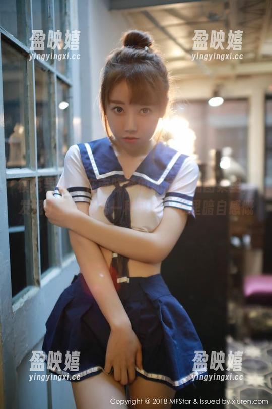 模范学院 - 在南晓梦的私拍瑜伽图集里，发现了生活的另一种可能，心里暗自感慨～