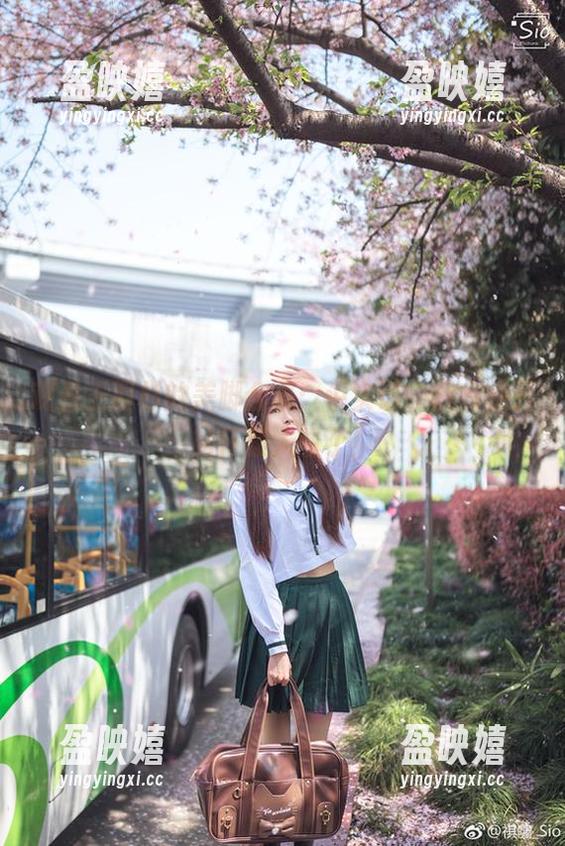 王羽杉 观看王羽杉的美脚合集:说实话,我有点开始怀疑人生了!
