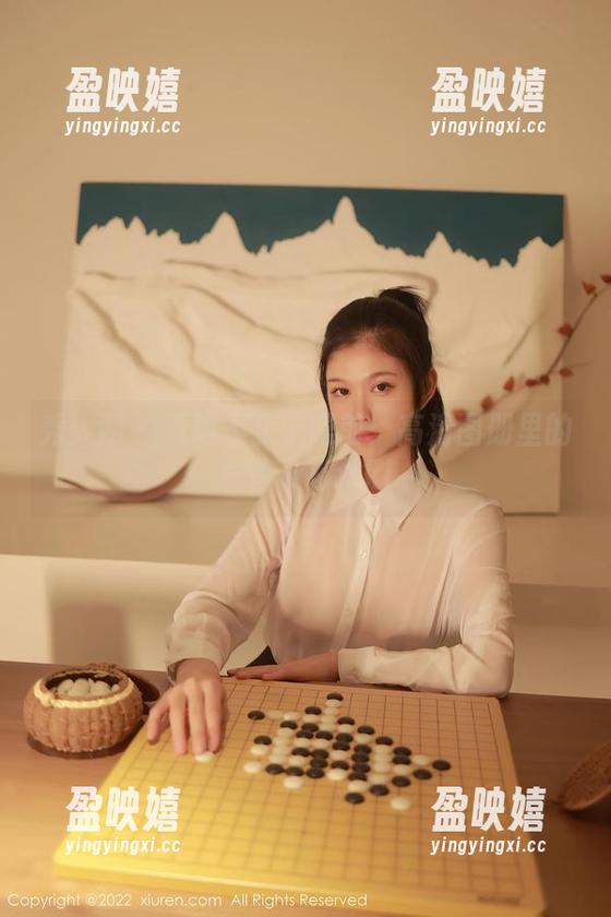 秀人网-林昔予yorki 秀人网 - 透明不止于眼前:高清图册里的林昔予yorki