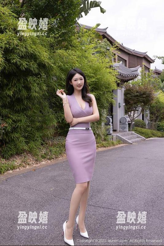 秀人网-白洁Bessie 秀人网 - 每一页都想多看一眼:白洁Bessie的私房教室图集