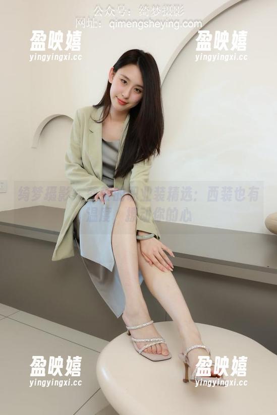 绮梦摄影-蔡蔡 绮梦摄影 - 蔡蔡的职业装精选:西装也有温度,撩动你的心