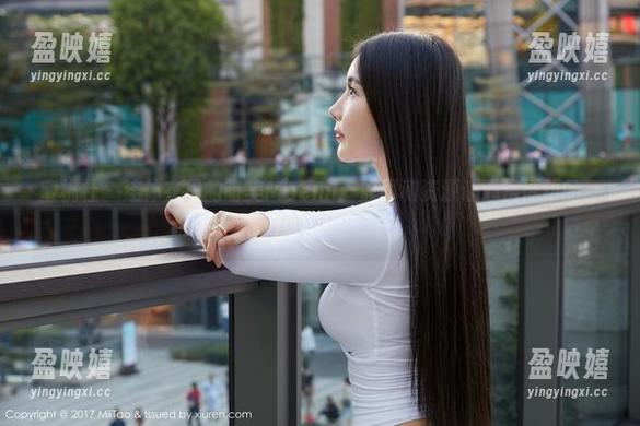 蜜桃社-萌美Moemi 蜜桃社 - 连体衣里的萌美Moemi:原图和资源让心房悸动的一瞬!