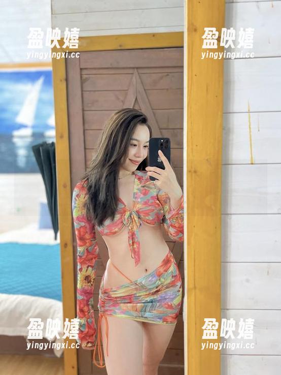 微密圈 - “玩转红皮爱意——铁锤姐姐的高清图包，简直是心动！“