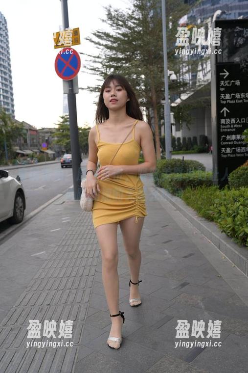 魔镜街拍：原图直击，紧致美臀少妇让人心跳加速的无圣光瞬间